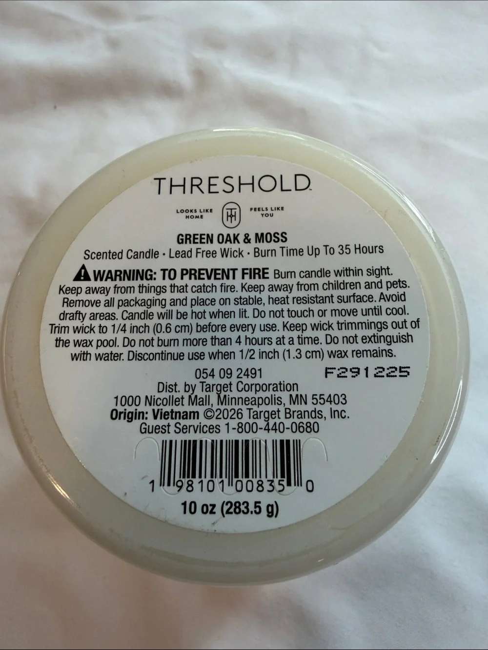 Threshold Green Oak & Moss Candle - White Jar with Gold Lid